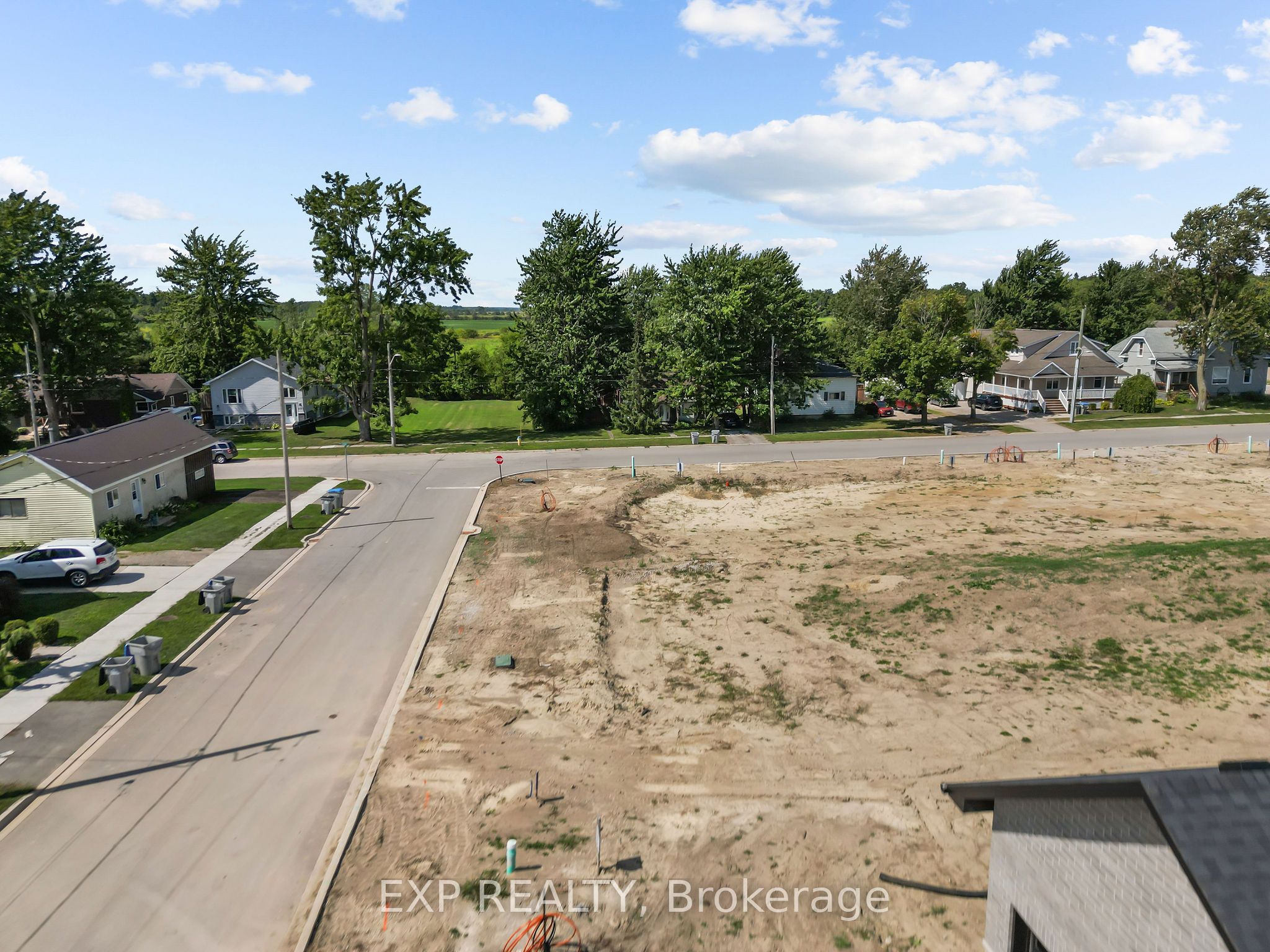 409 Ontario Street Property Photo 26