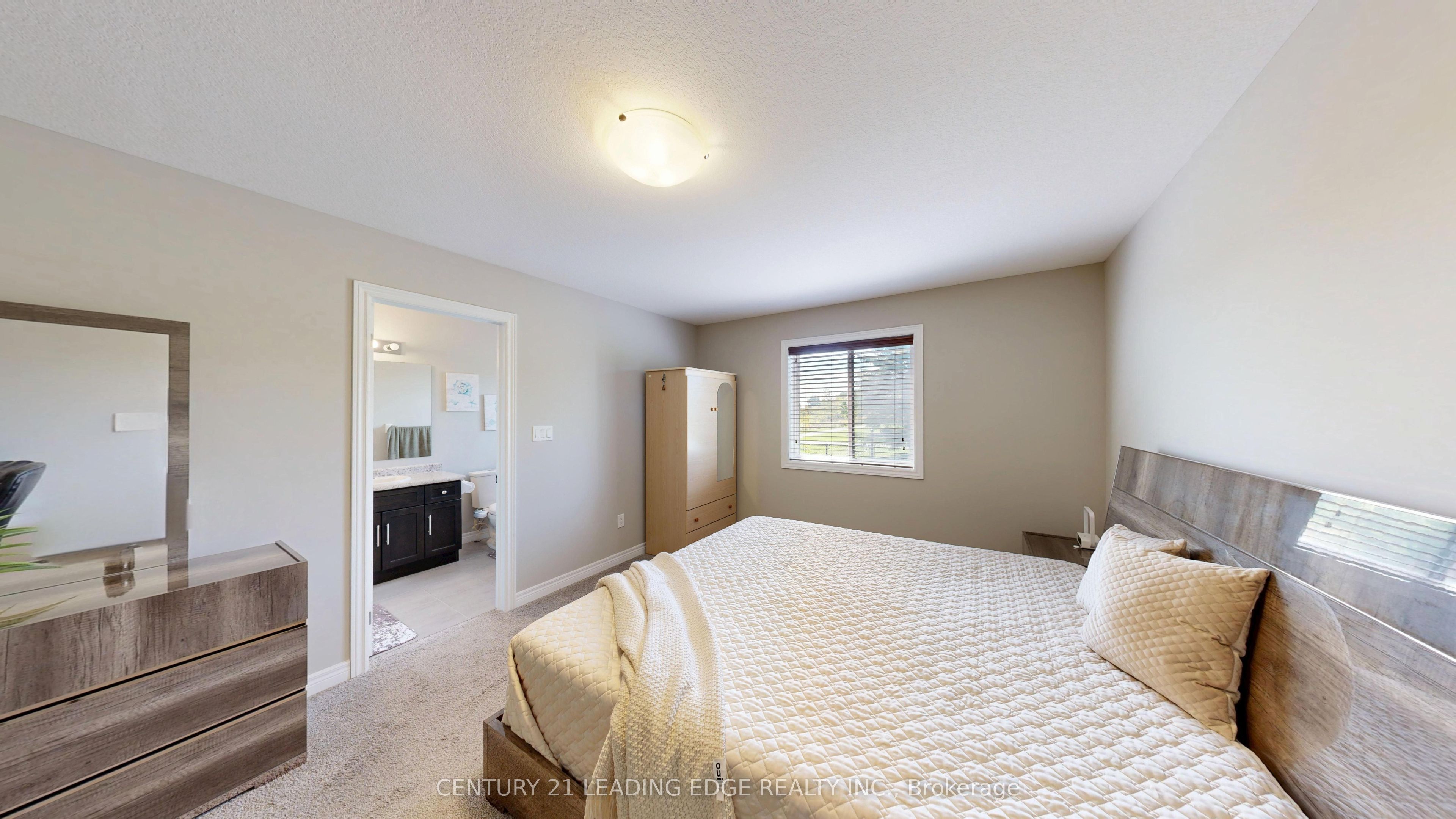 80 Keating Street Property Photo 27