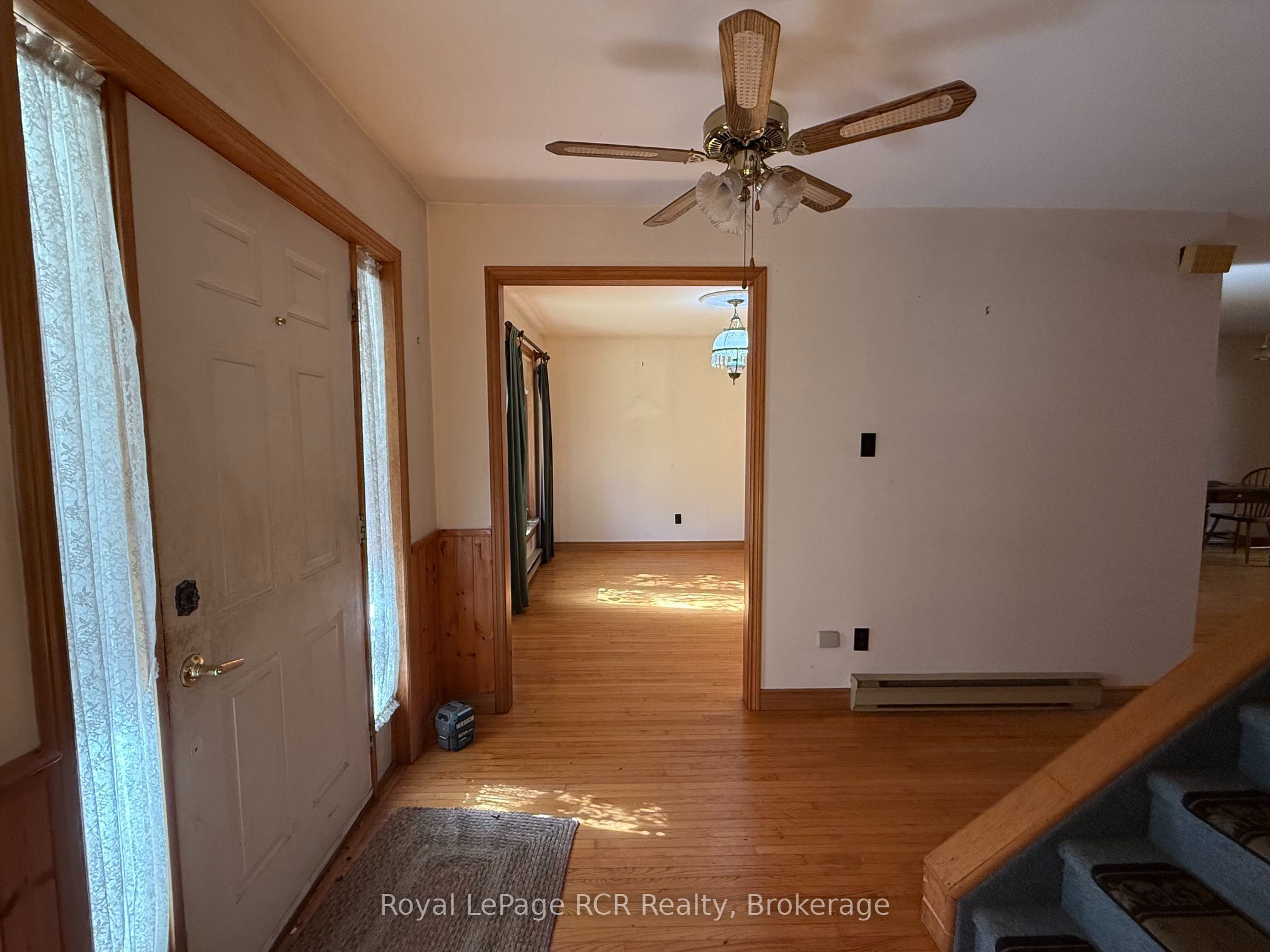 204470 Highway 26 Property Photo 4