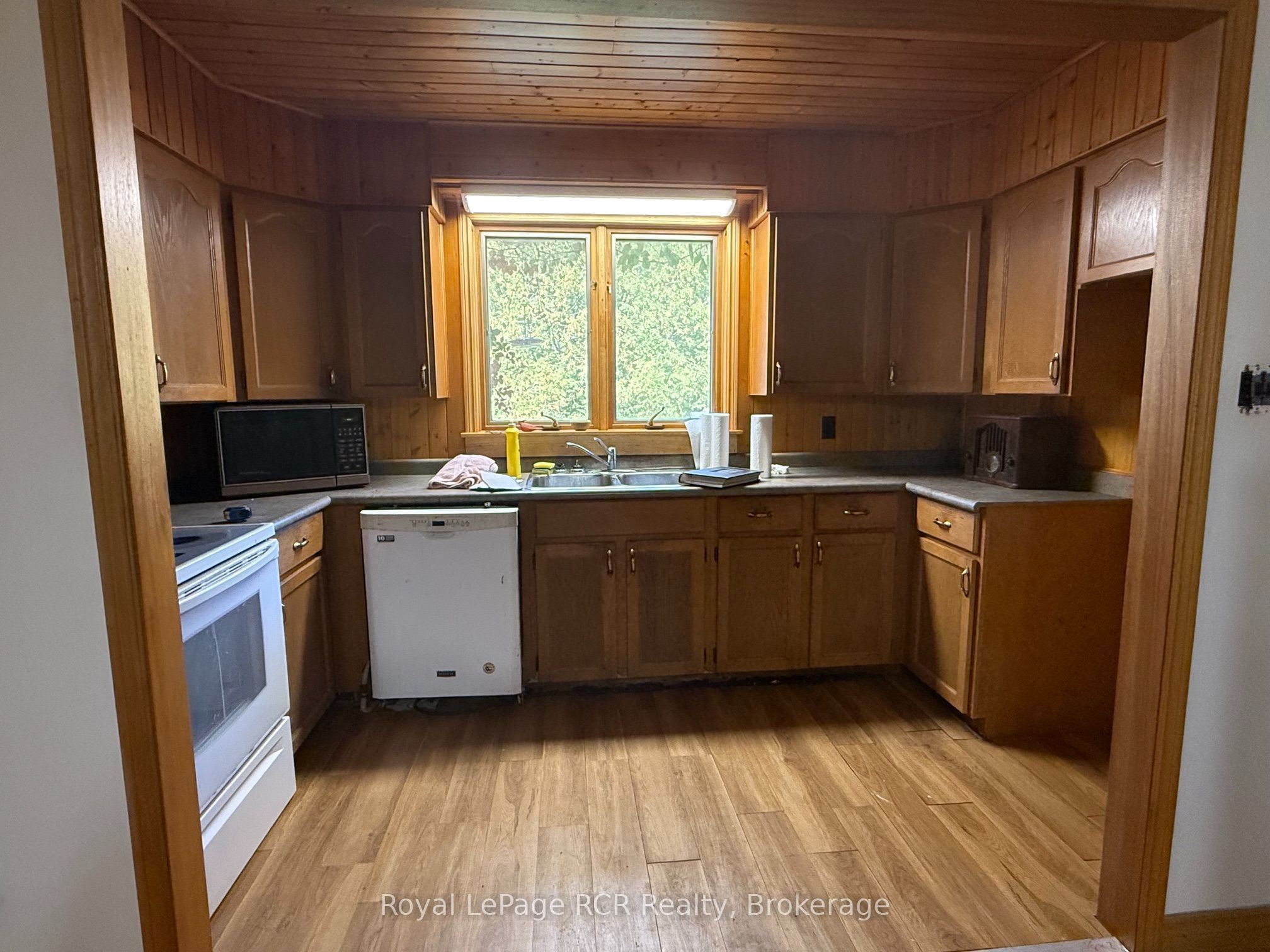 204470 Highway 26 Property Photo 12