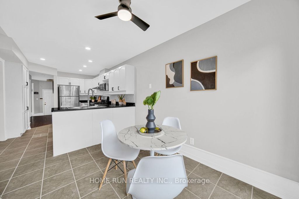 14 Spur Avenue Property Photo 21