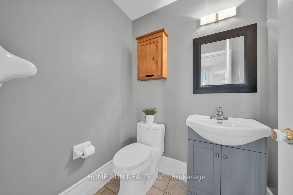 14 Spur Avenue Property Photo 28