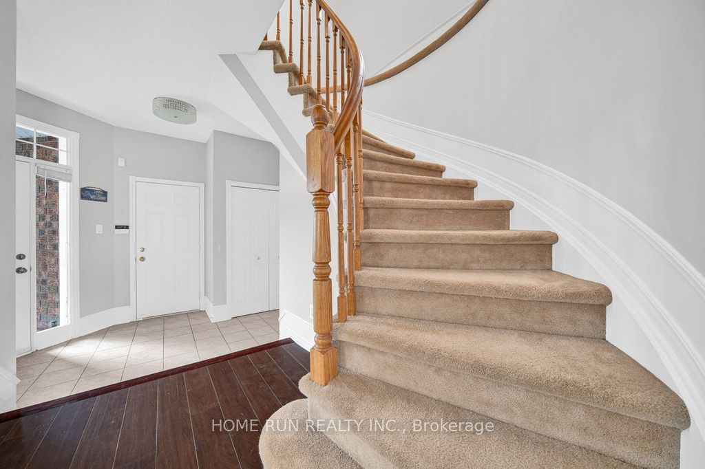 14 Spur Avenue Property Photo 29
