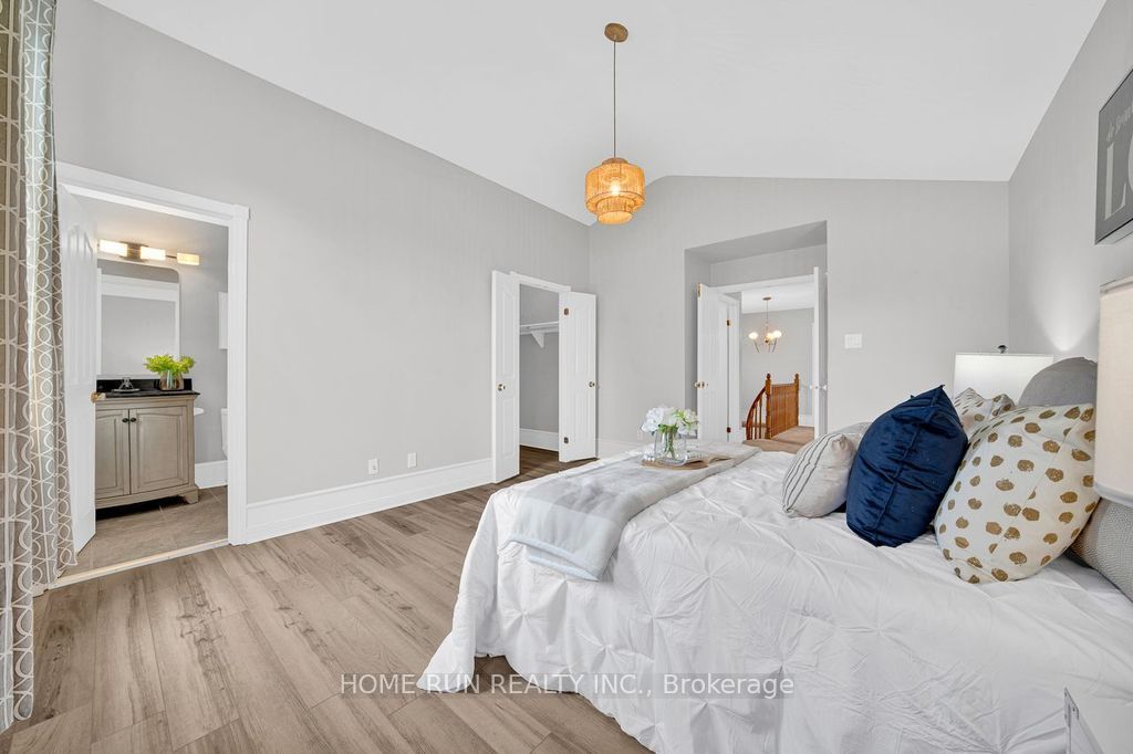 14 Spur Avenue Property Photo 33