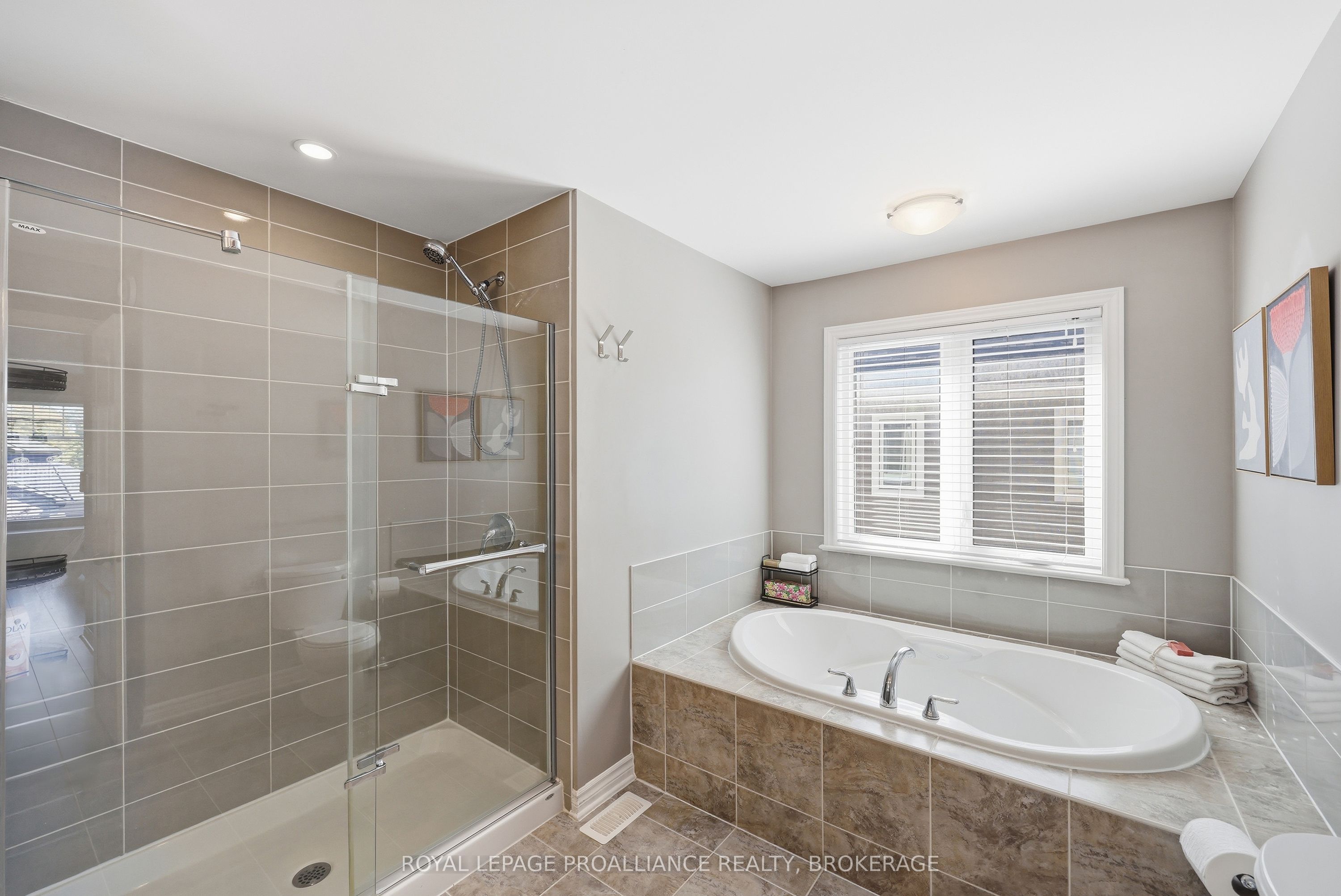 1369 Waterside Way Property Photo 22
