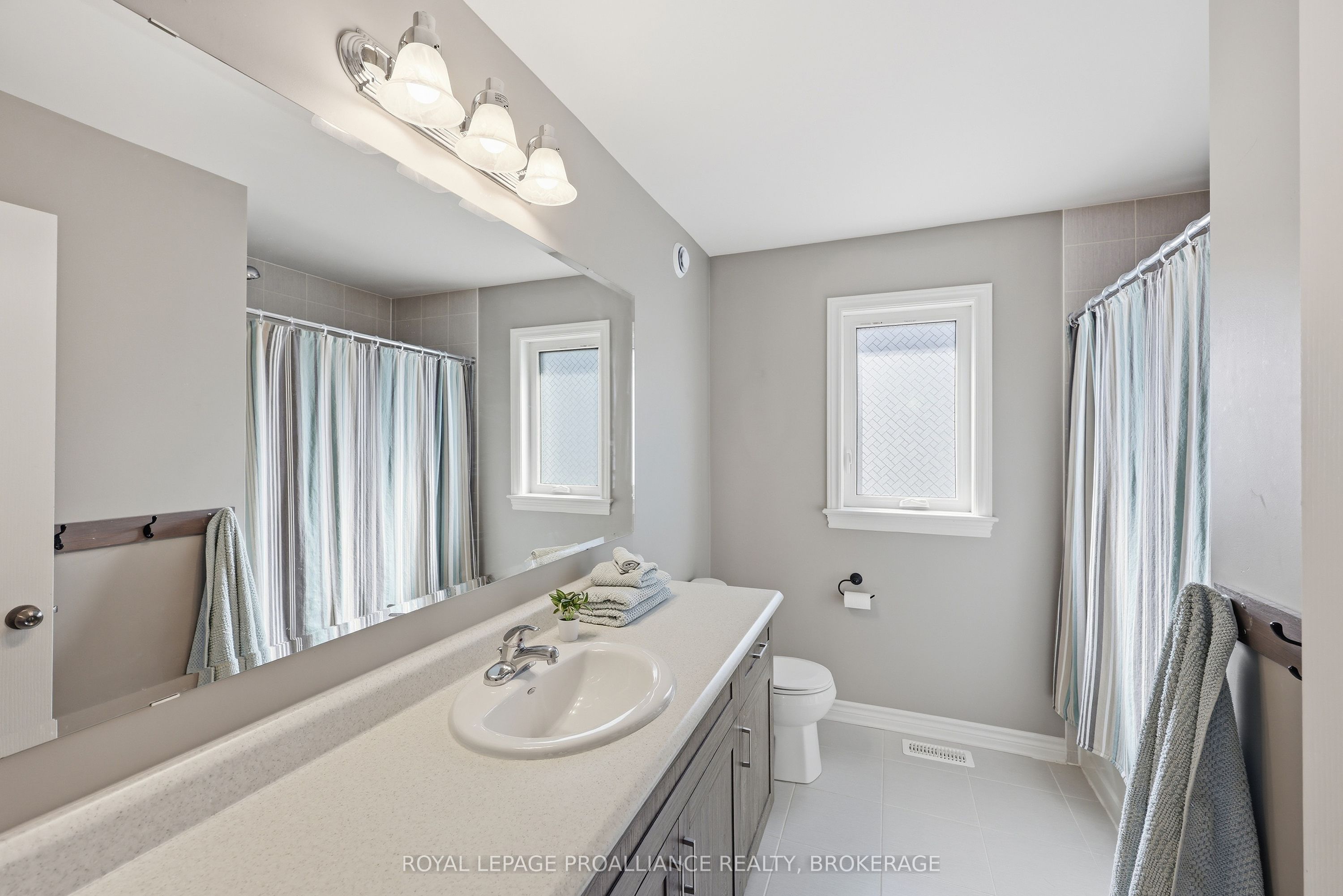 1369 Waterside Way Property Photo 30