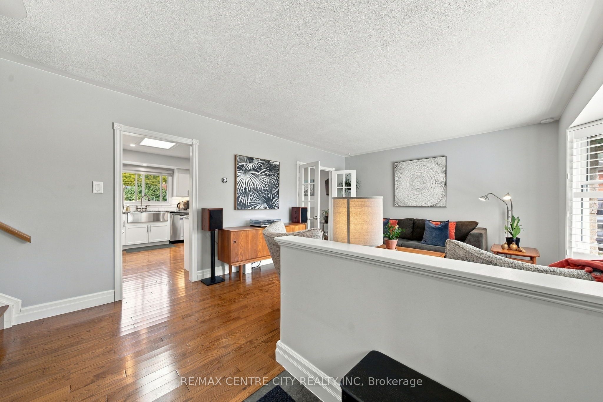 96 Tweed Crescent Property Photo 6