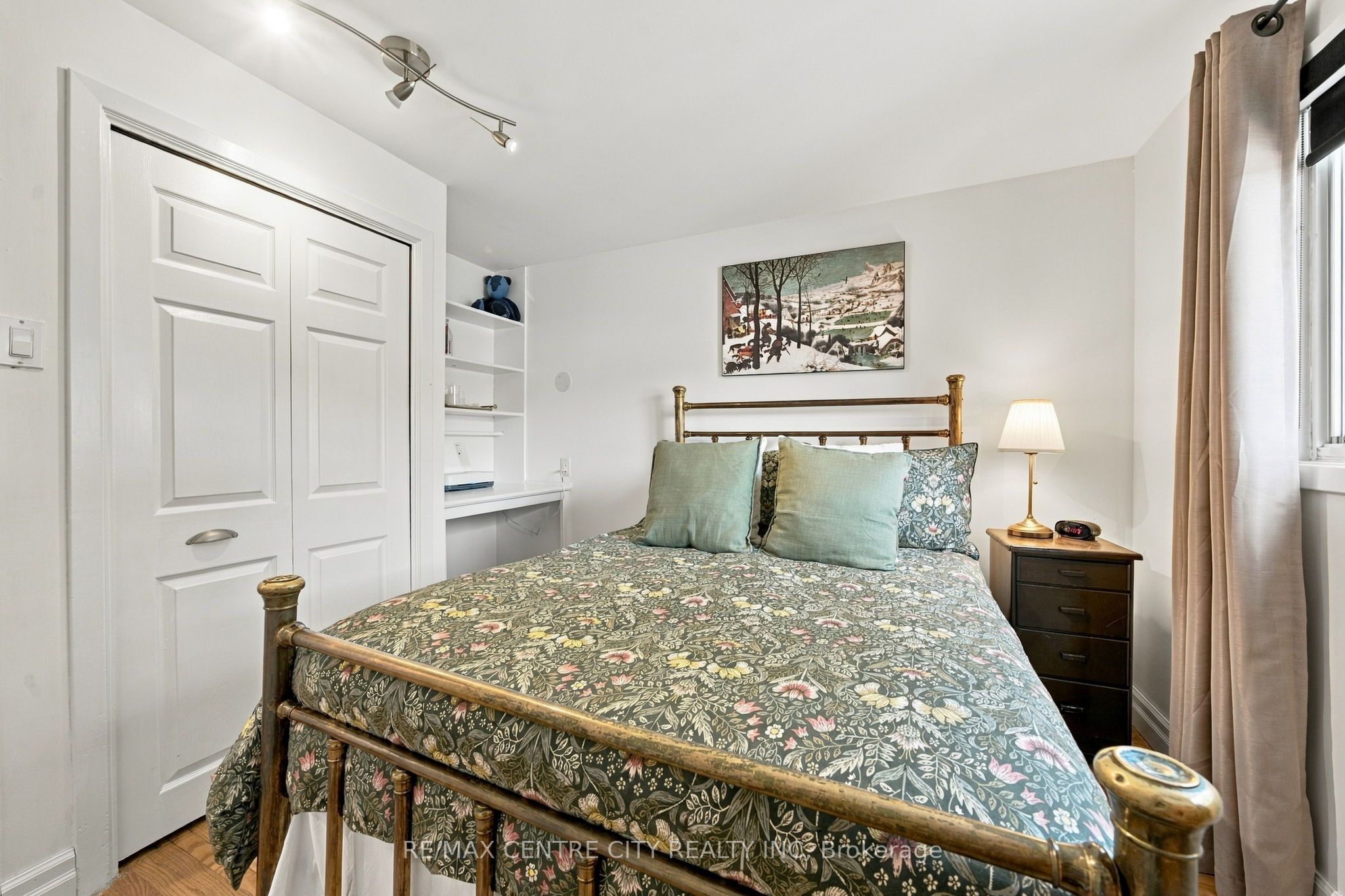96 Tweed Crescent Property Photo 21
