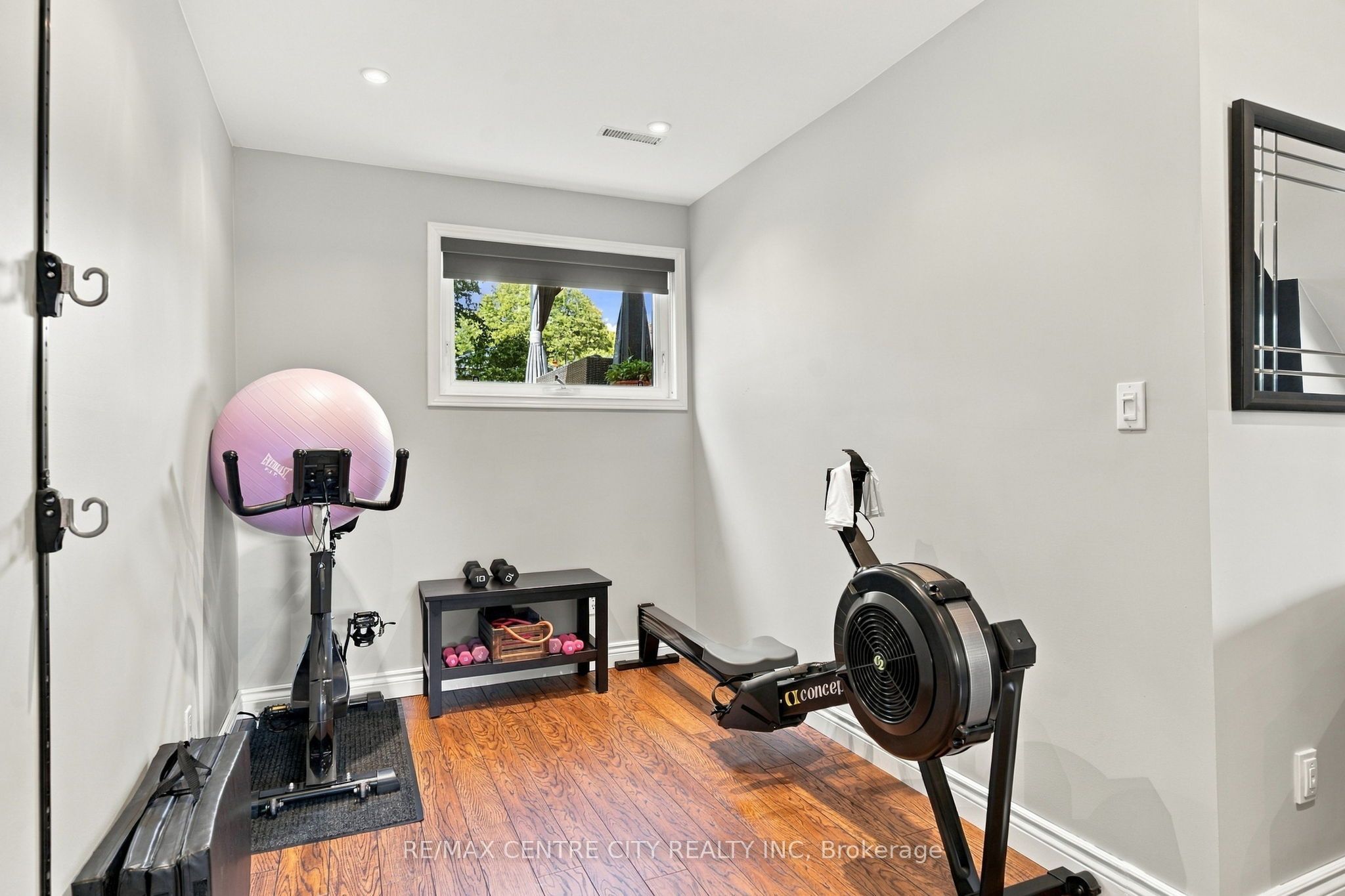 96 Tweed Crescent Property Photo 30