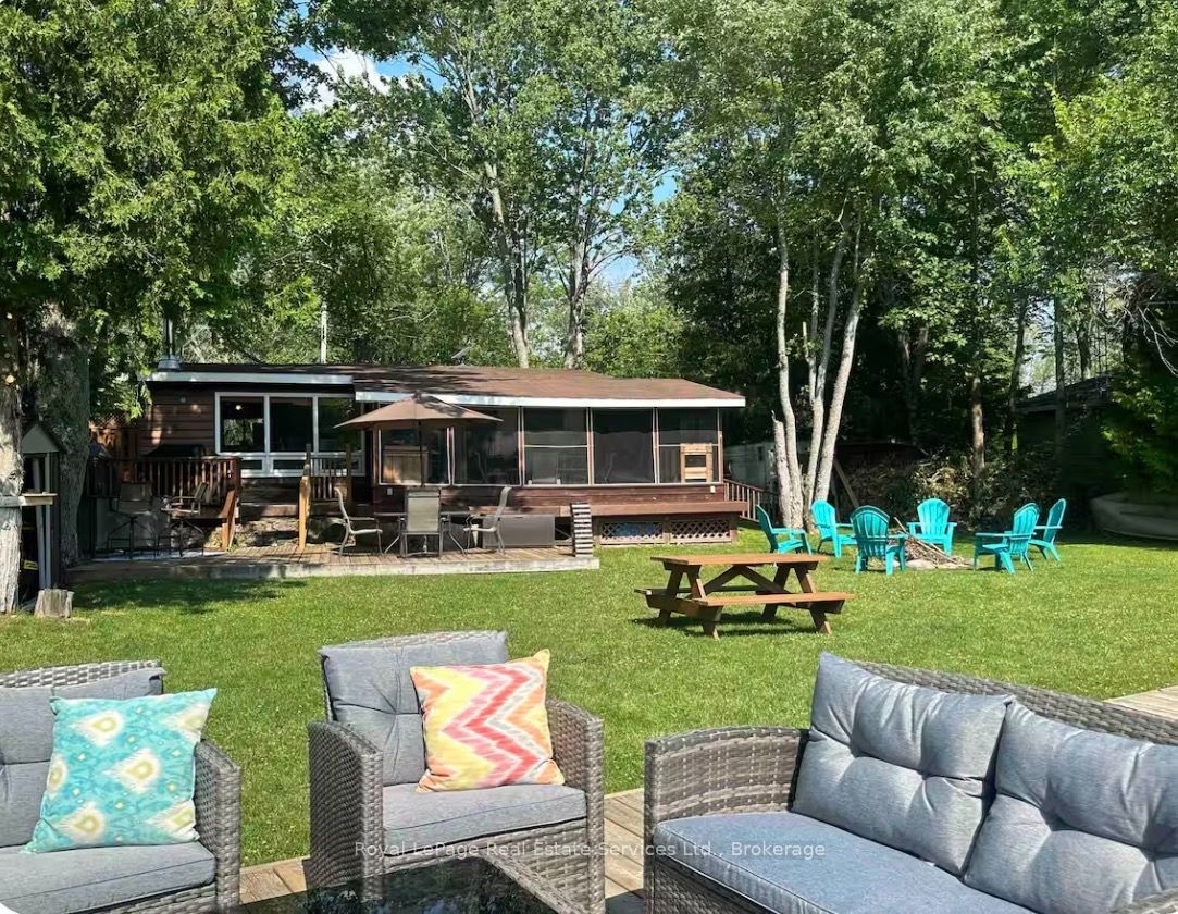 166 Moorings Drive Property Photo 1