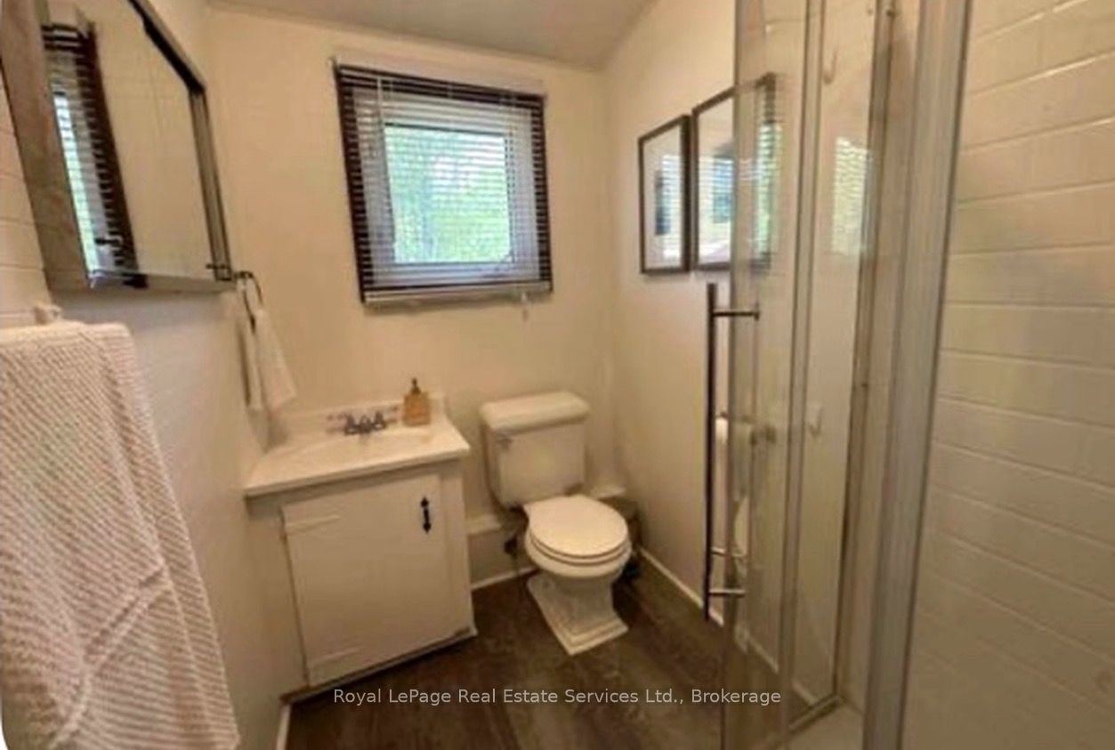166 Moorings Drive Property Photo 11