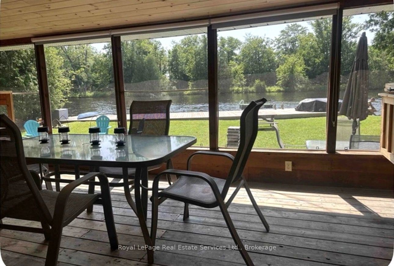 166 Moorings Drive Property Photo 14