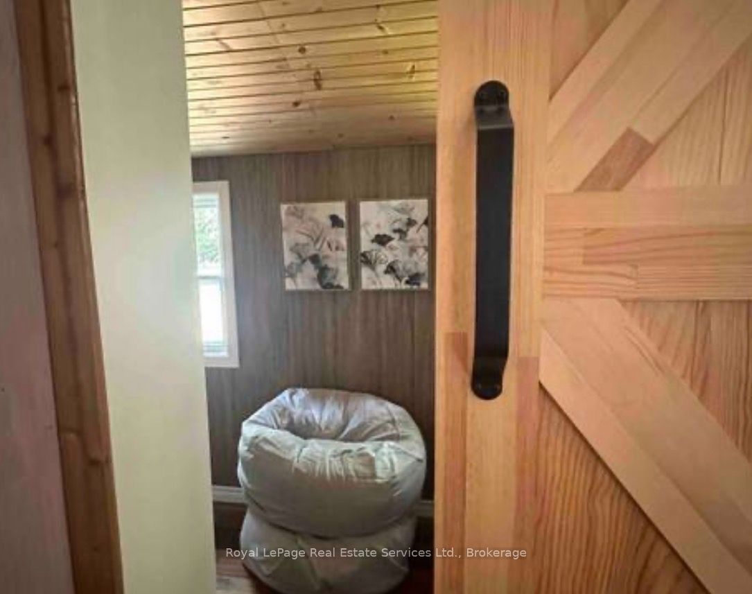 166 Moorings Drive Property Photo 15