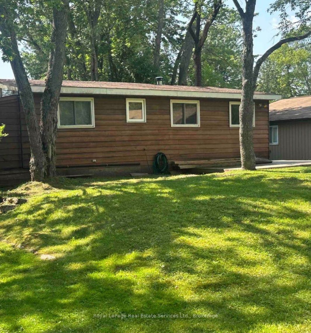 166 Moorings Drive Property Photo 29
