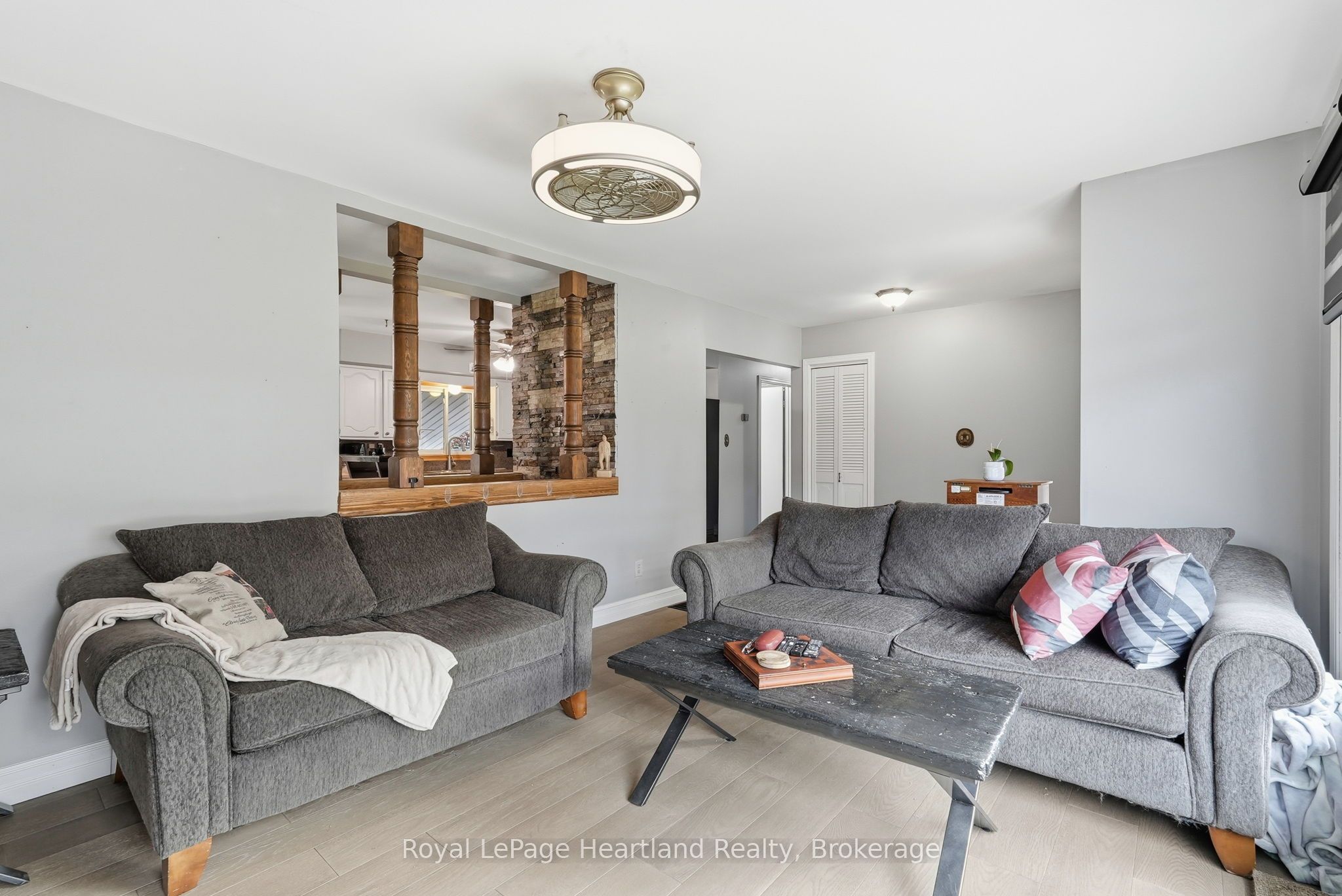 292 Wellington Street Property Photo 6