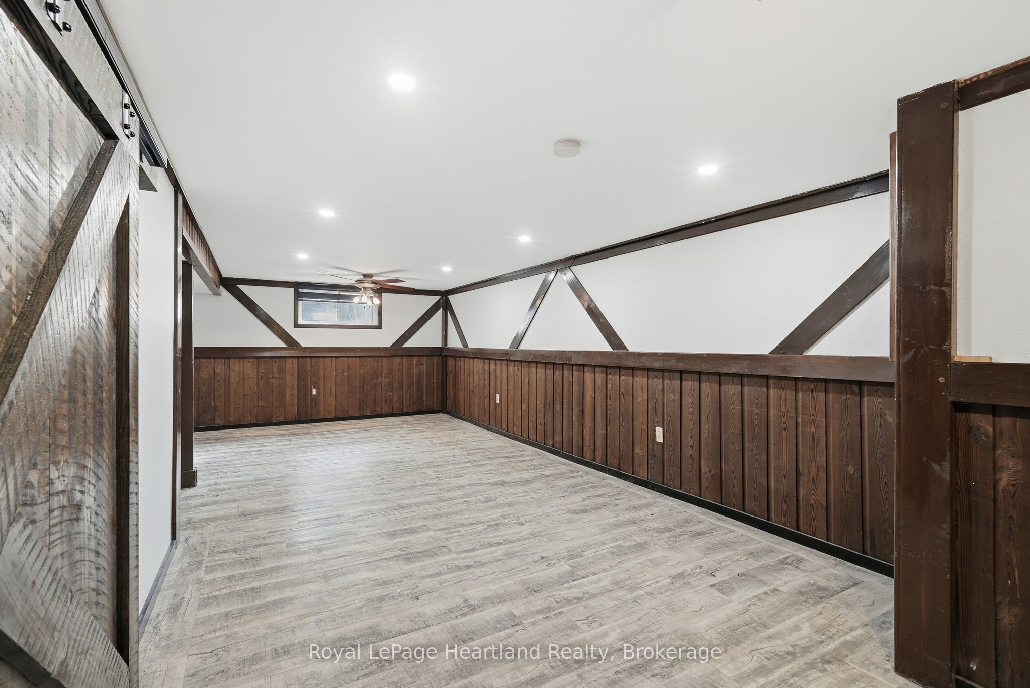 292 Wellington Street Property Photo 18