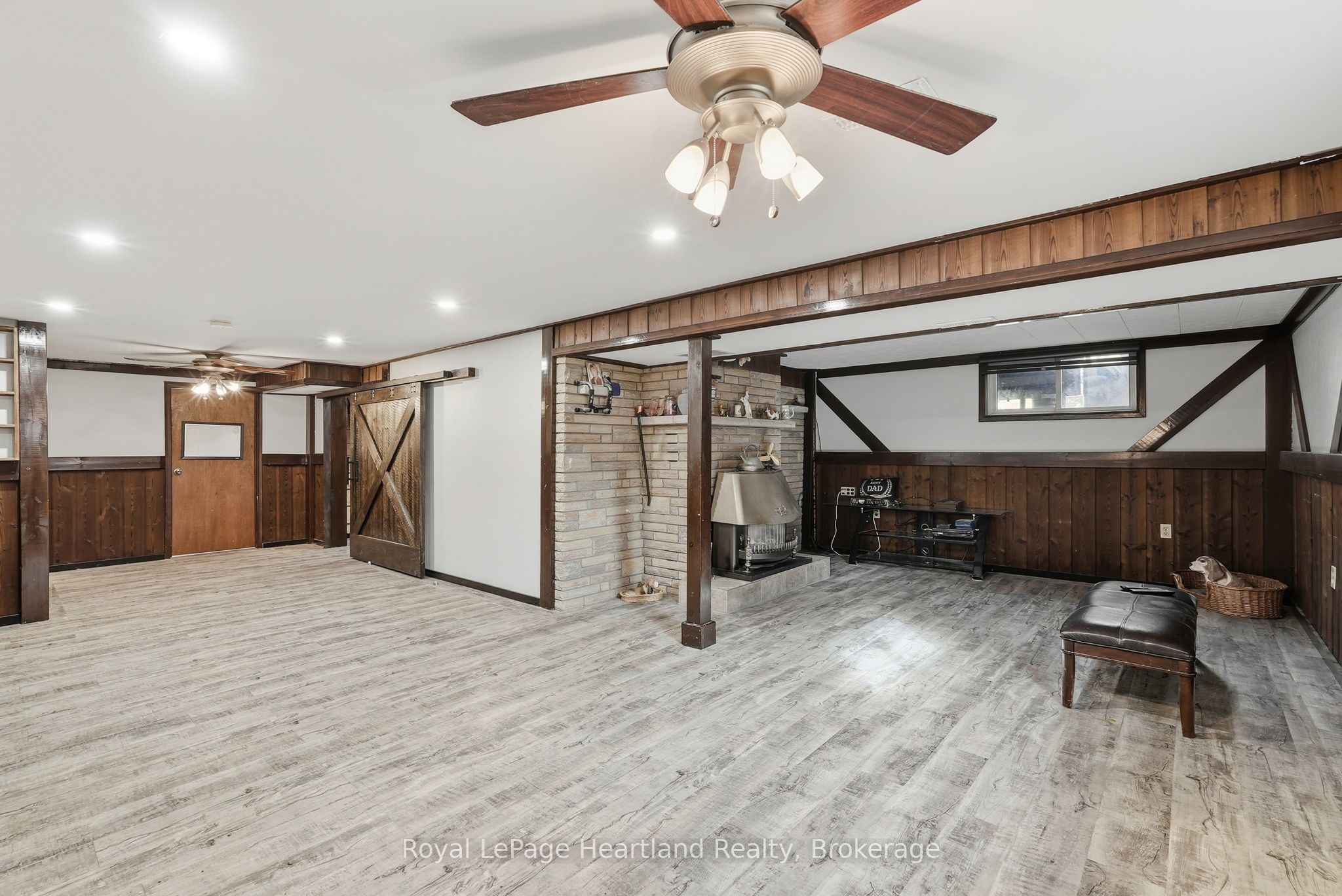292 Wellington Street Property Photo 19