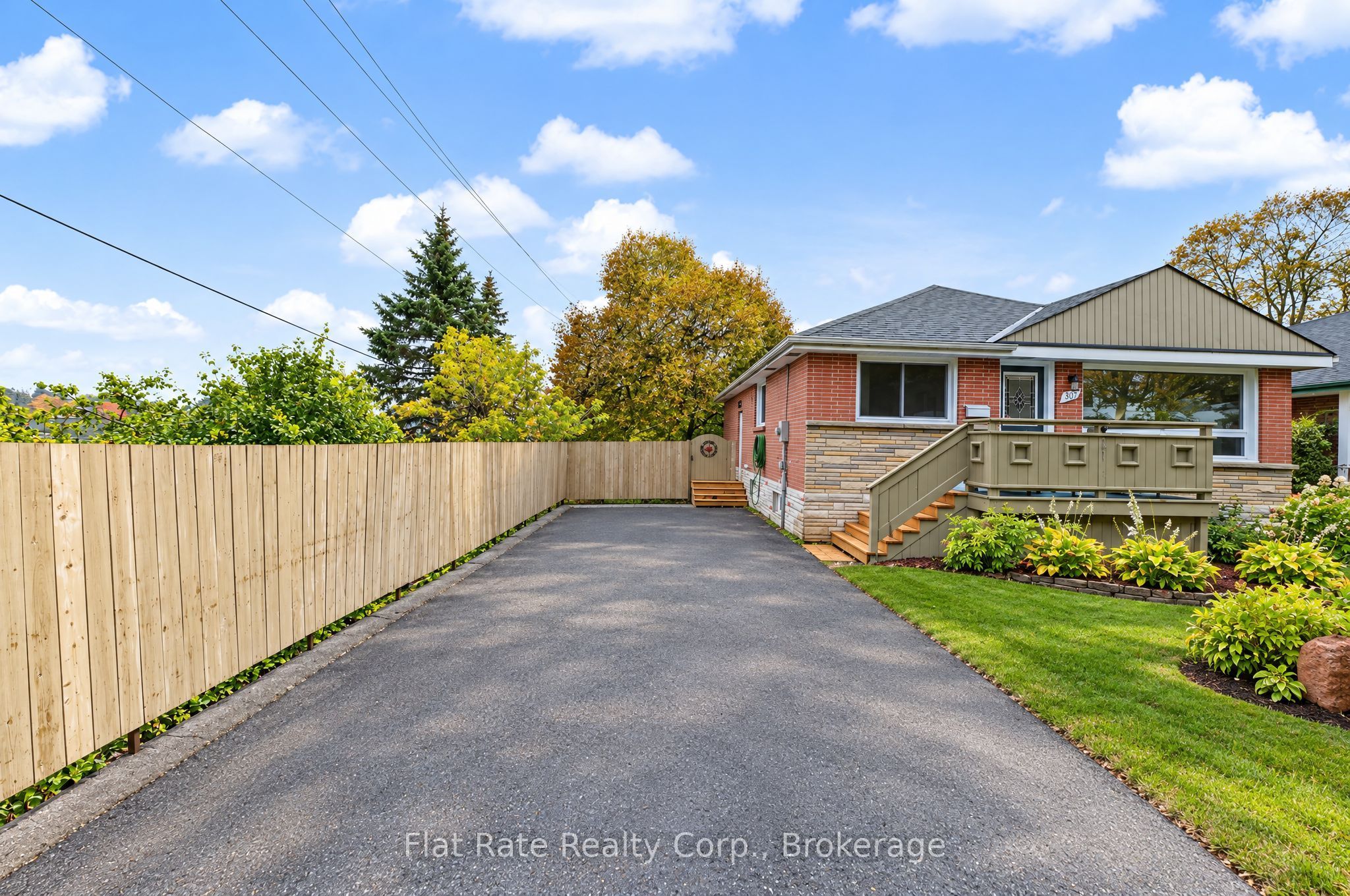 365 Highland Road Property Photo 2