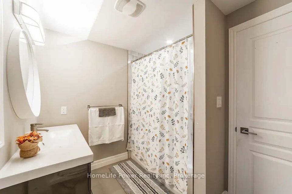 463 Westheights Drive Property Photo 12