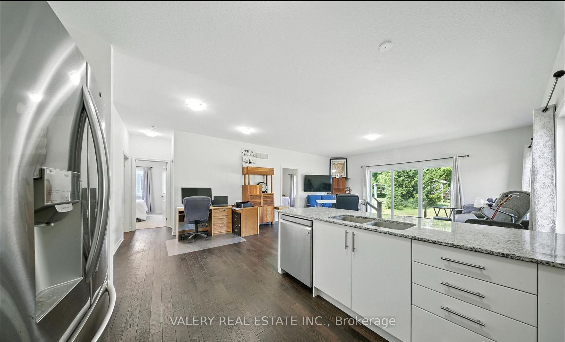 142 Ellen Street Property Photo 12