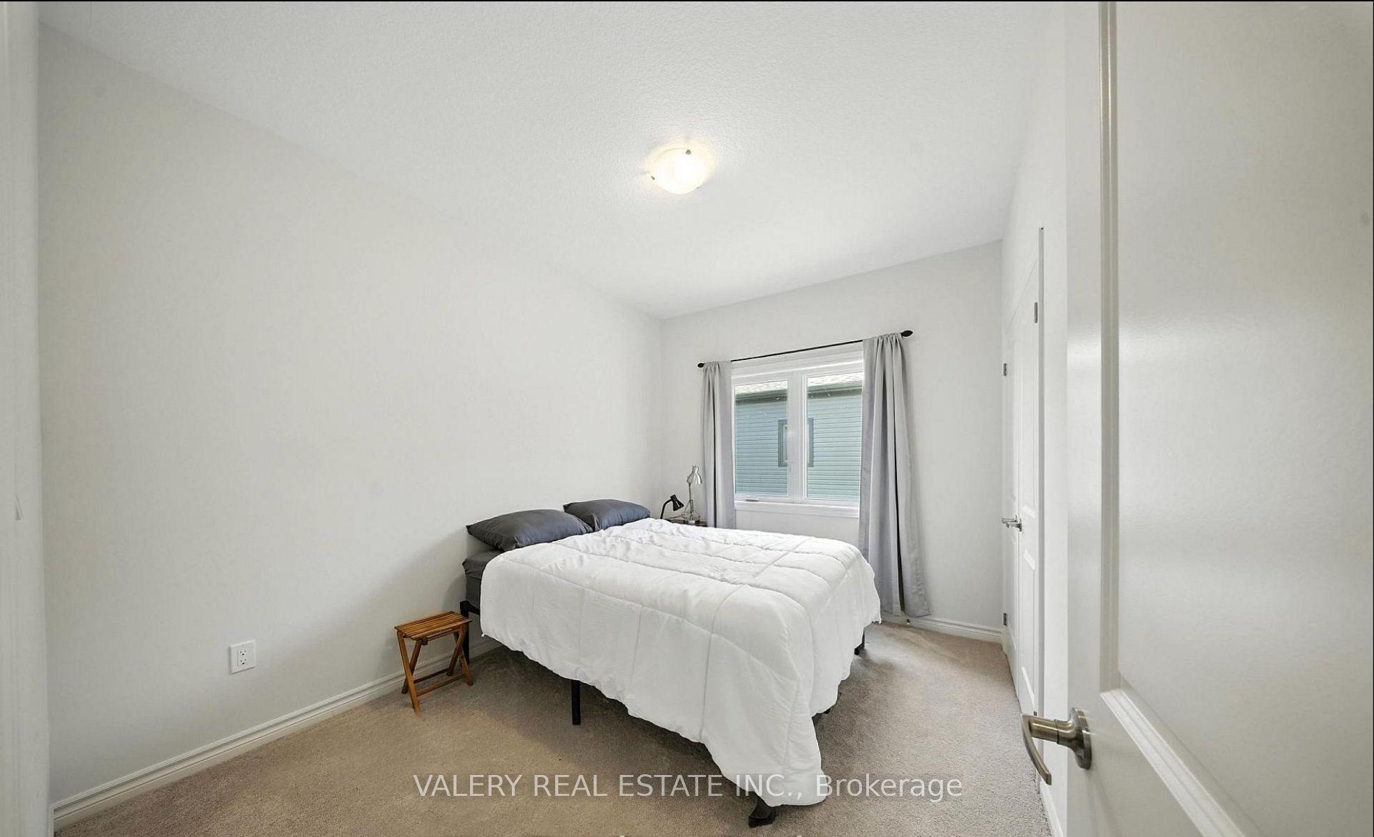 142 Ellen Street Property Photo 19