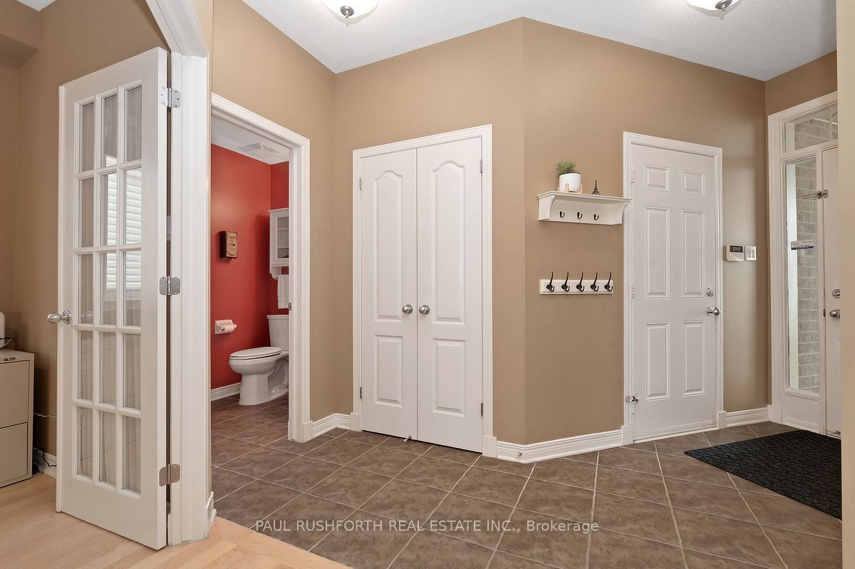 422 Claridge Drive Property Photo 5
