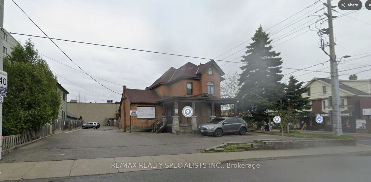 323 Upper Wentworth Street Property Photo 1