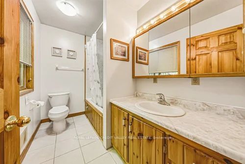 1064 Whiskey Jack Lane Property Photo 7