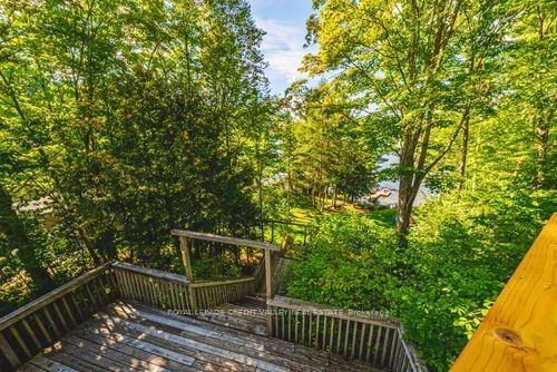 1064 Whiskey Jack Lane Property Photo 24
