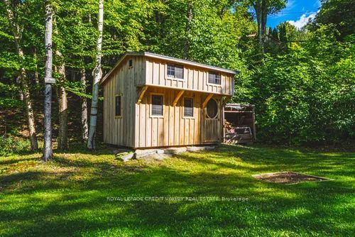 1064 Whiskey Jack Lane Property Photo 31