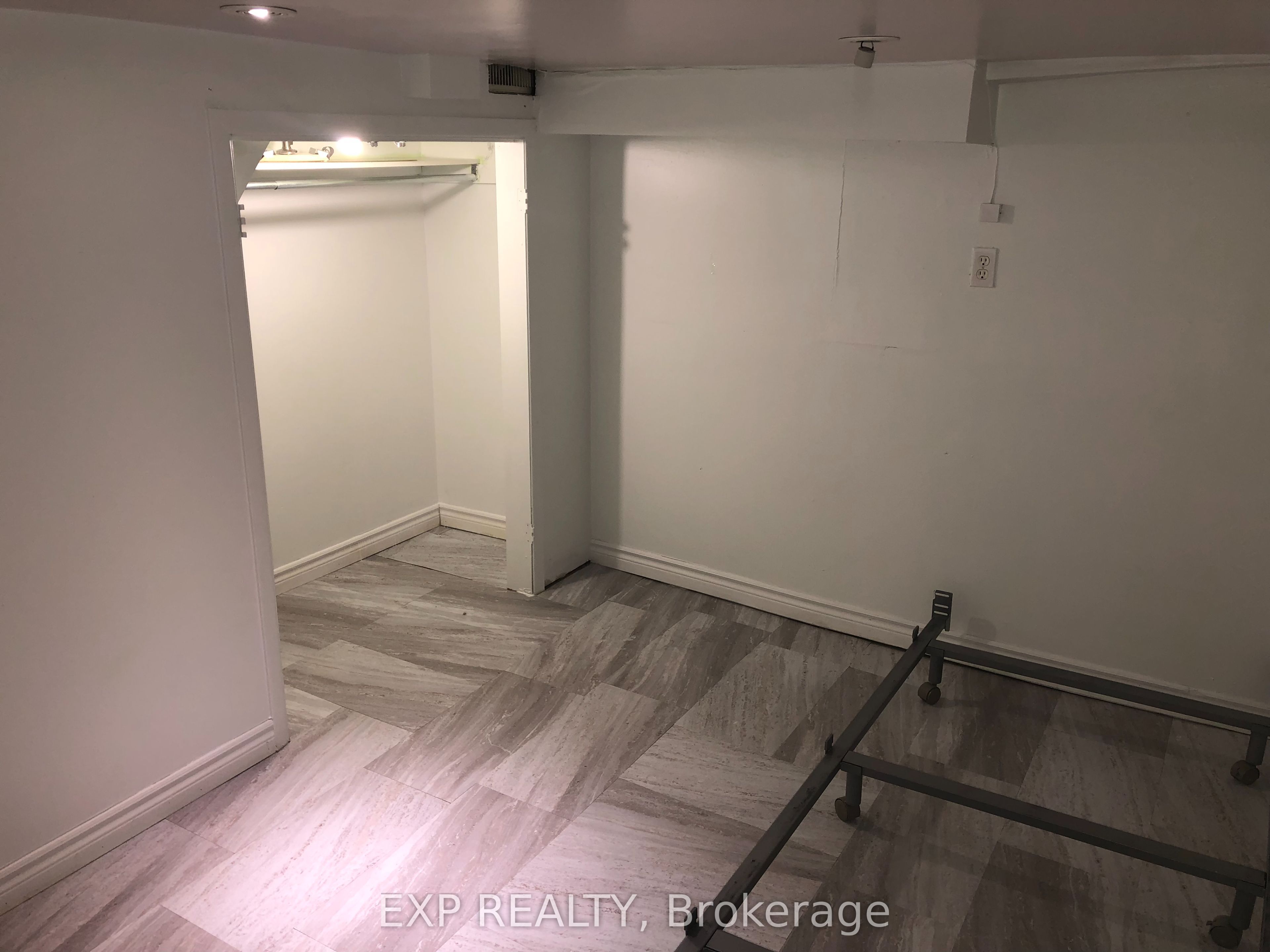 81 Holmes Avenue Property Photo 6