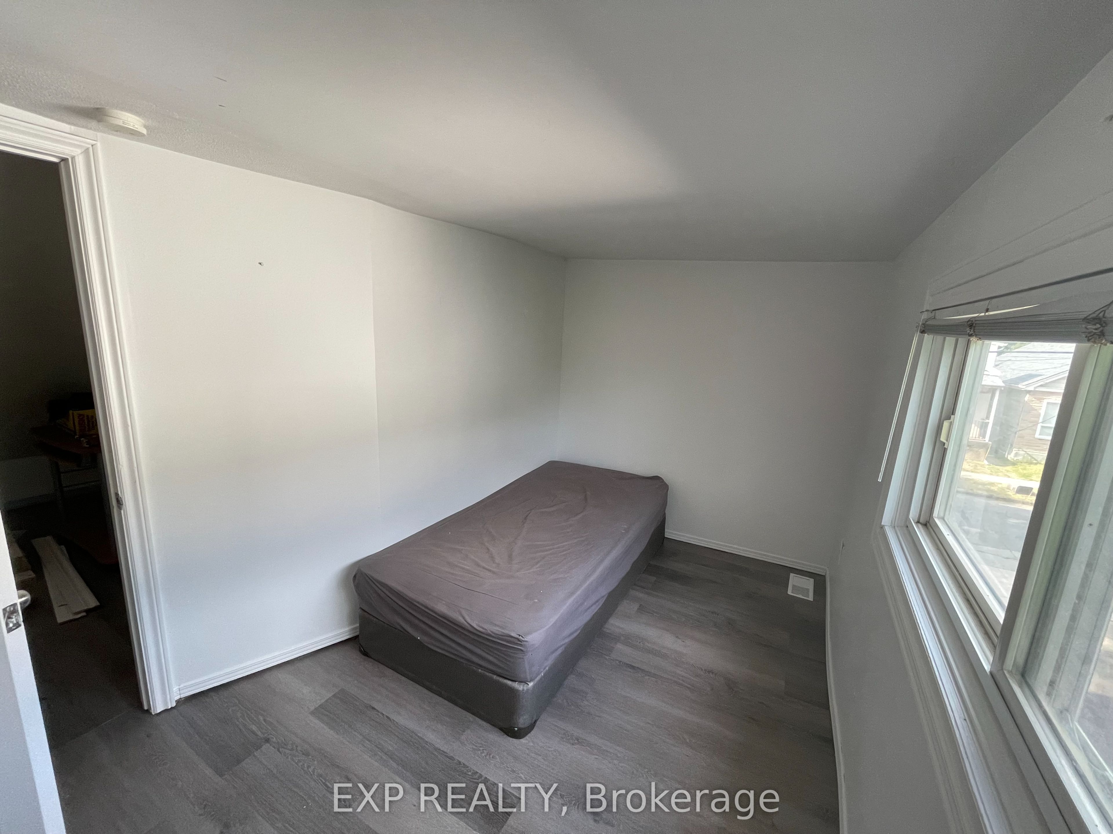 81 Holmes Avenue Property Photo 14
