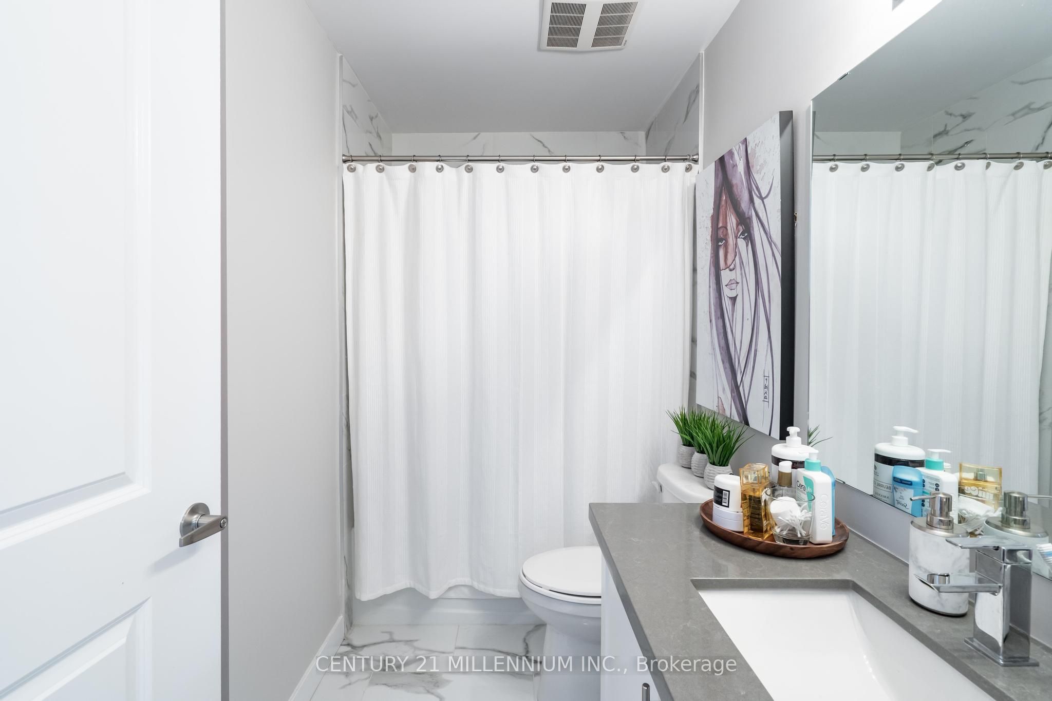 125 Shoreview Place W 125 Property Photo 19