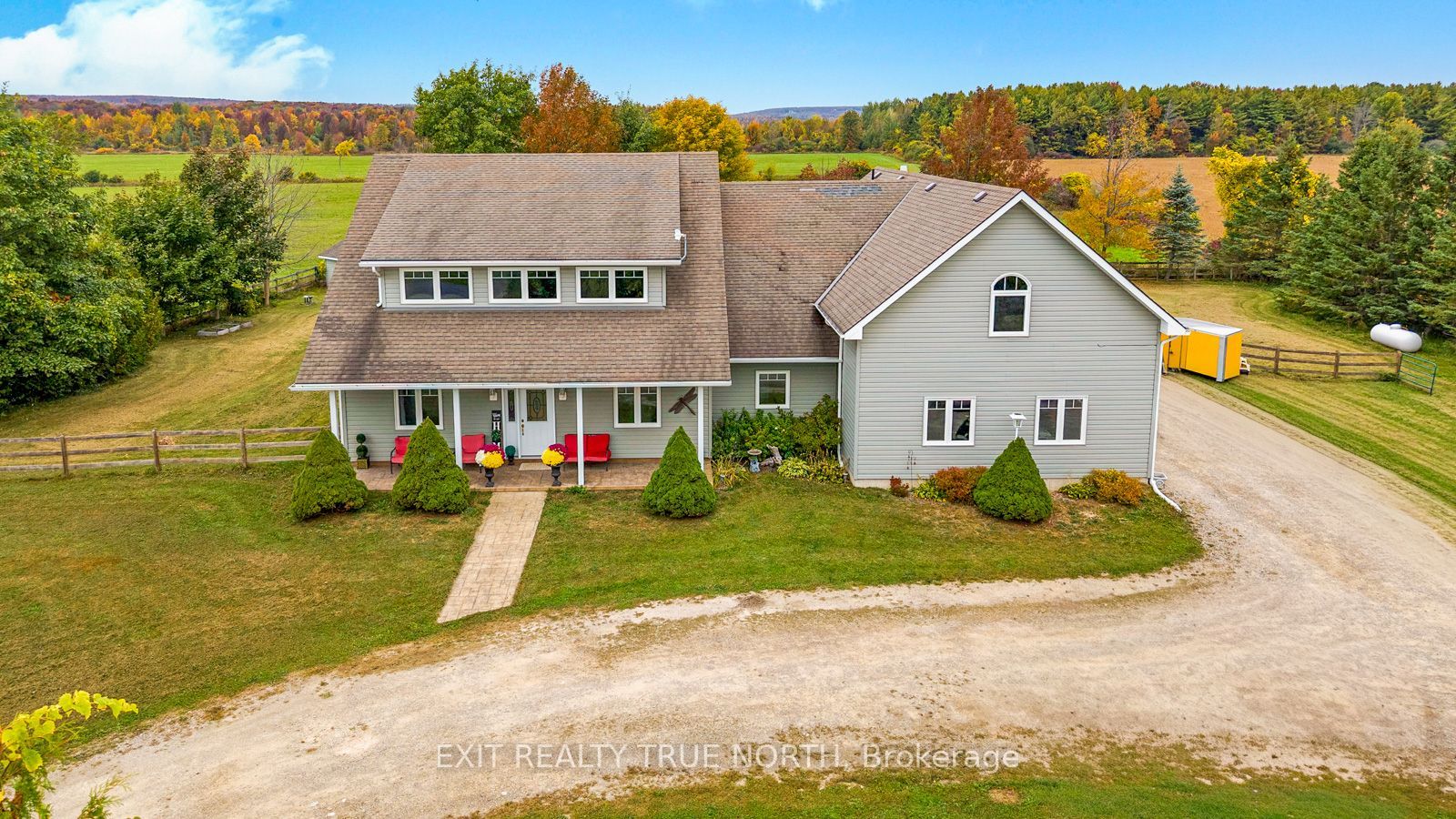 145489 16 Side Road Property Photo 2