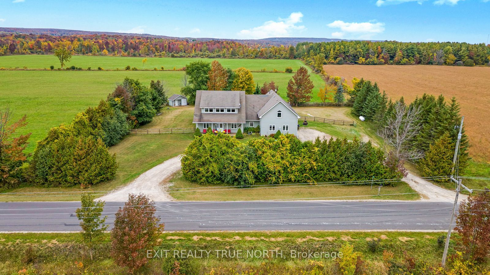 145489 16 Side Road Property Photo 3