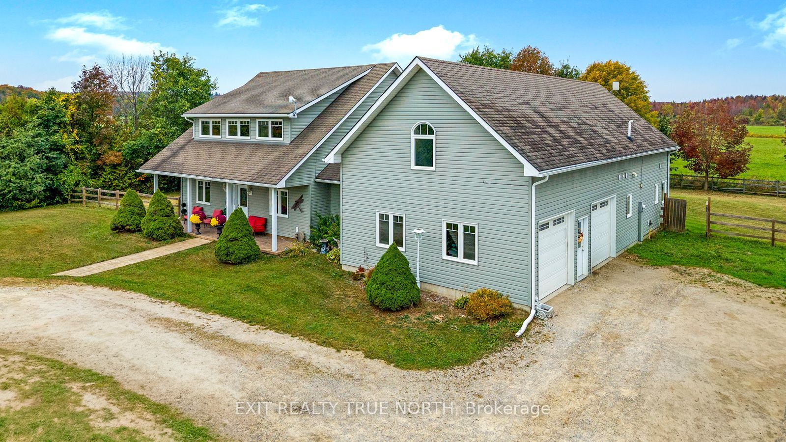 145489 16 Side Road Property Photo 4