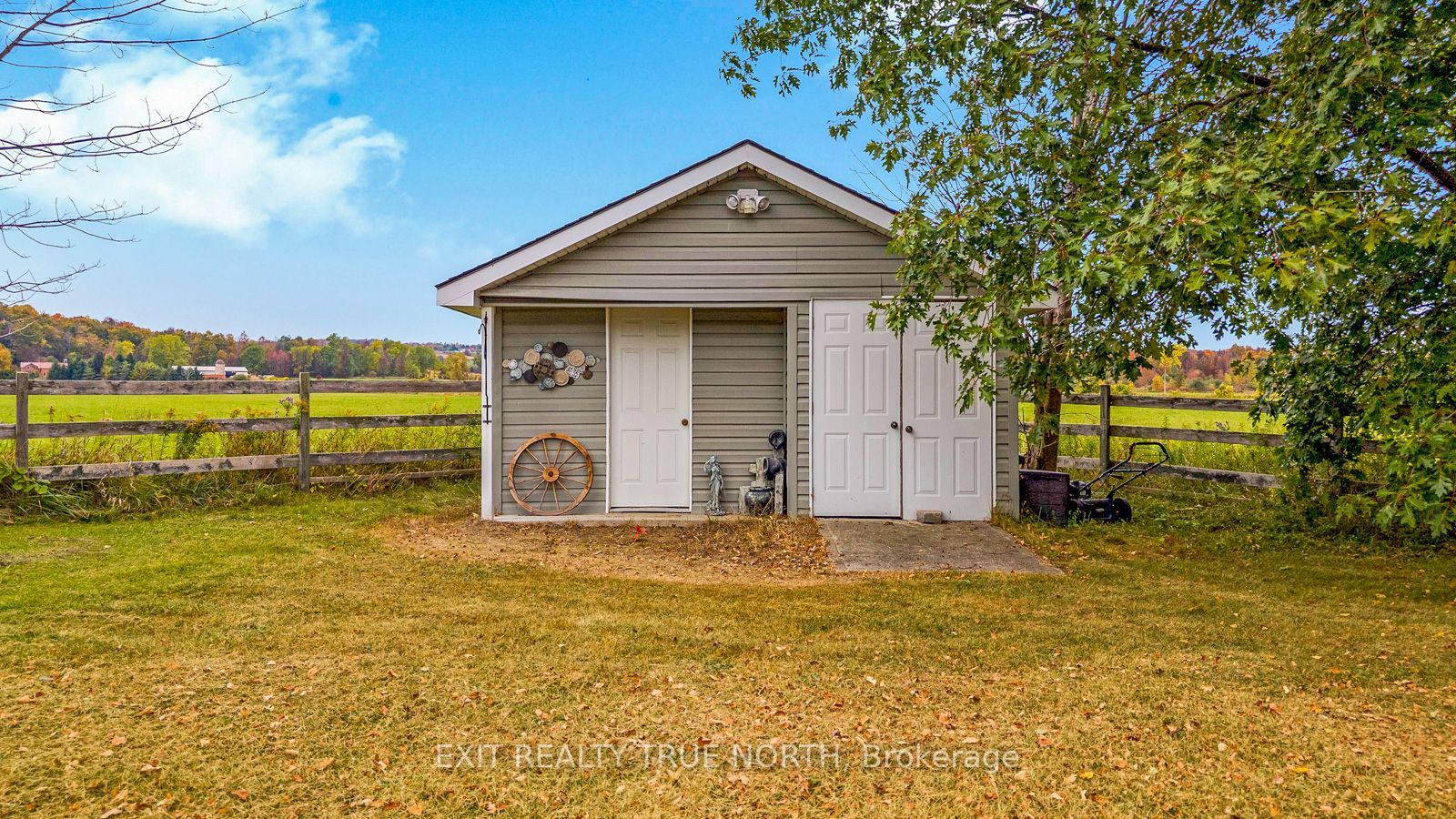 145489 16 Side Road Property Photo 45