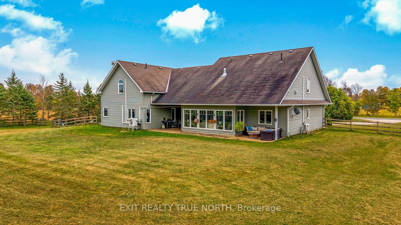 145489 16 Side Road Property Photo 49