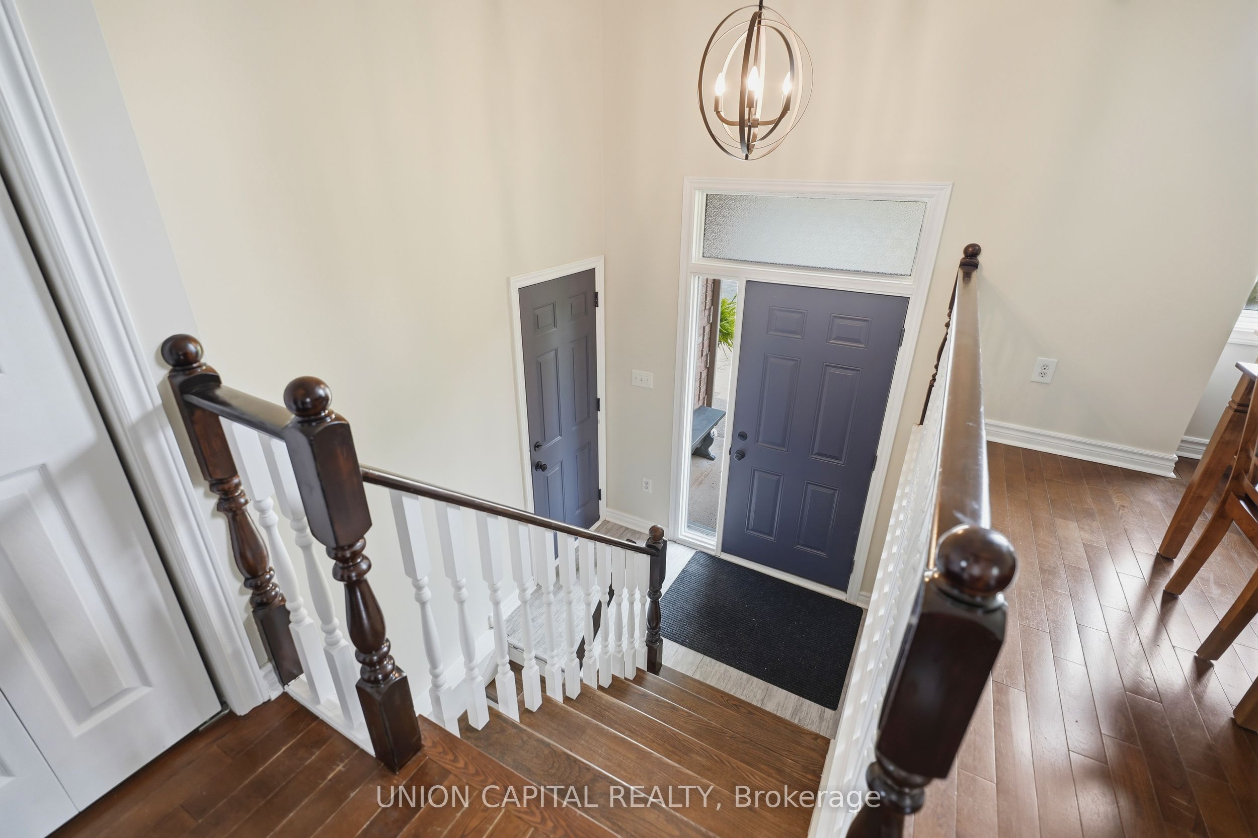 6699 Montrose Road Property Photo 3