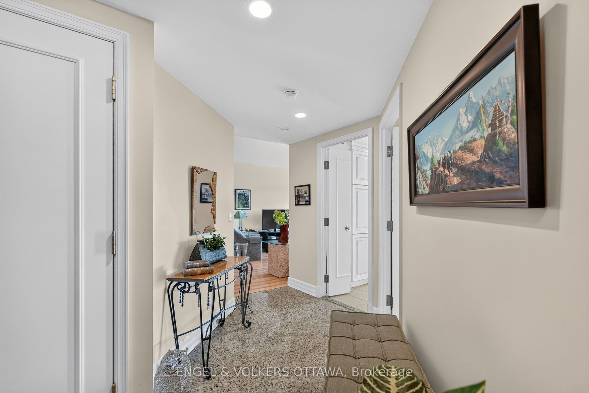 3580 Rivergate Way 1608 Property Photo 4