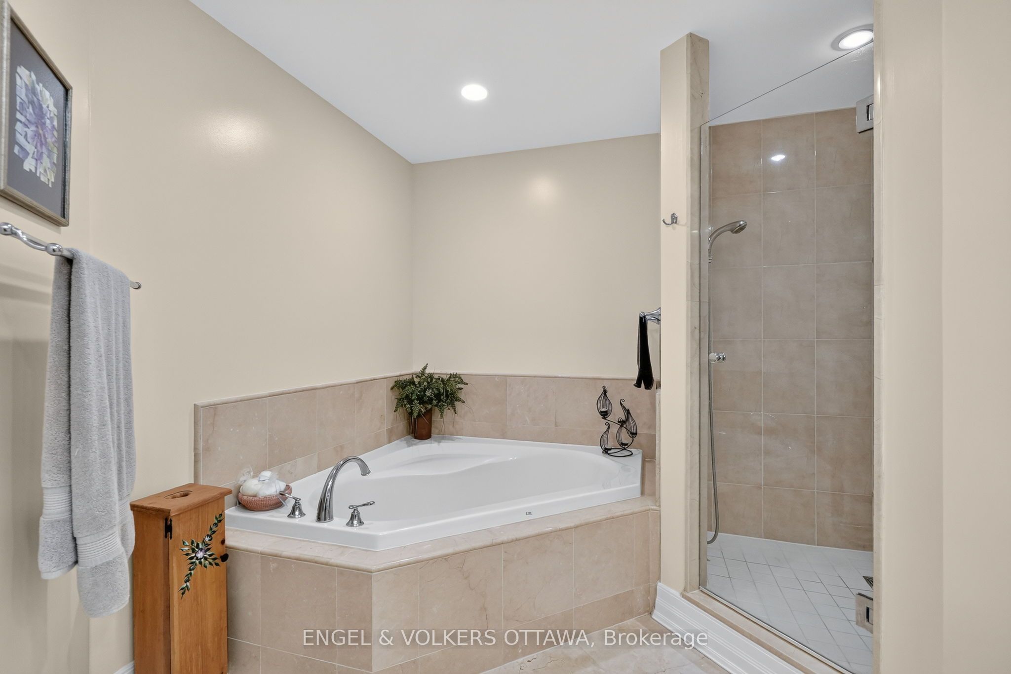 3580 Rivergate Way 1608 Property Photo 16