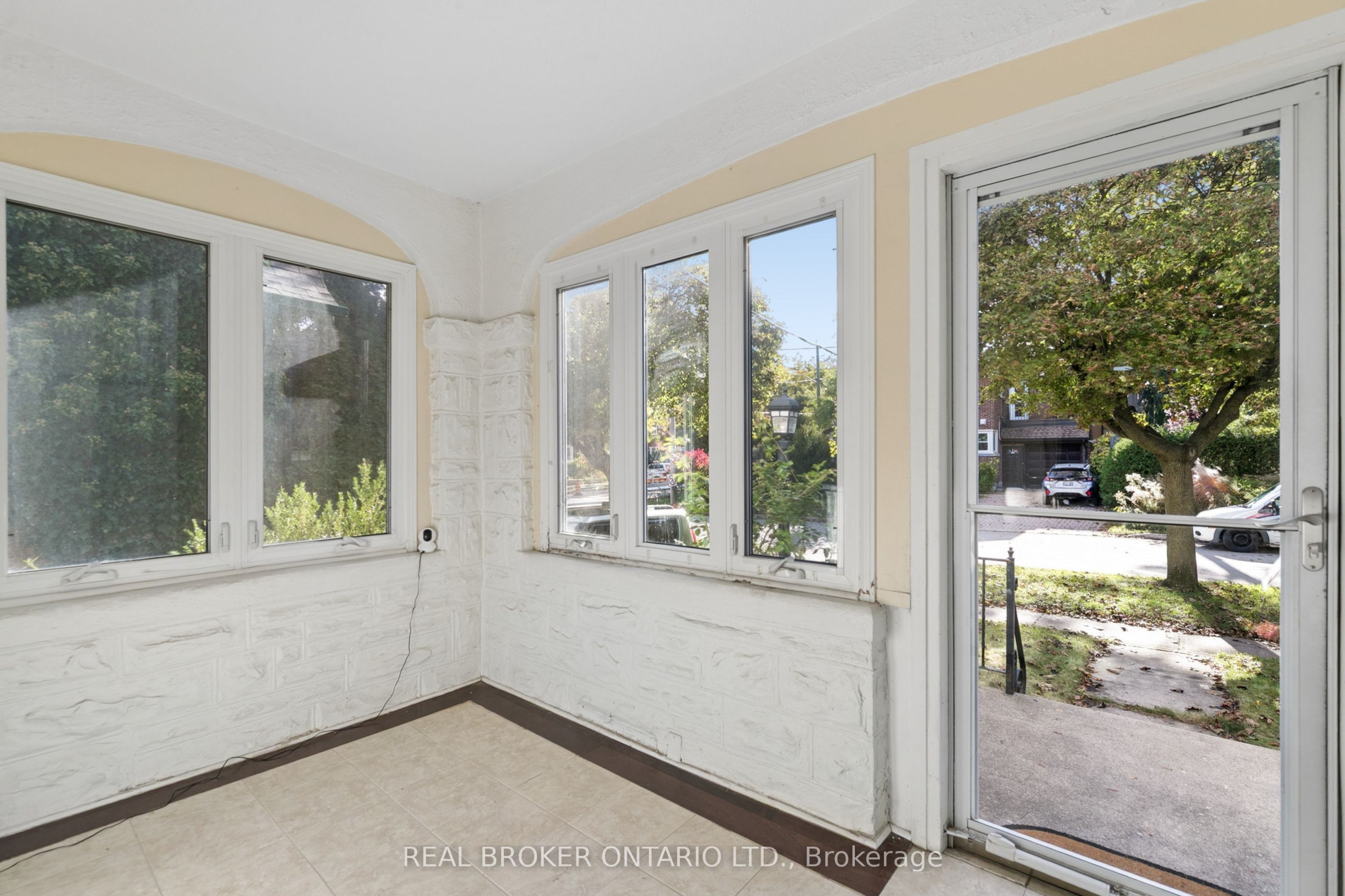 148 Lydia Street Property Photo 3