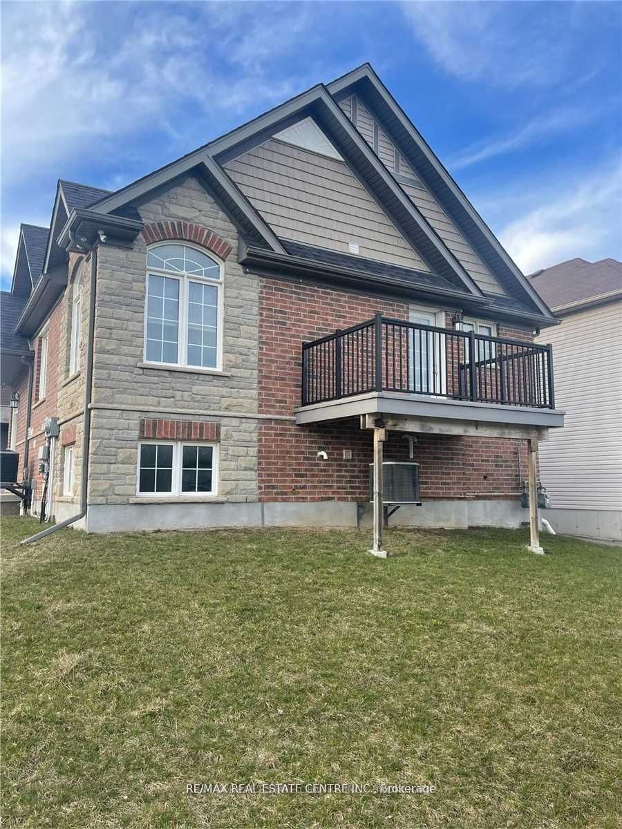 196 Woodbine Avenue A Property Photo 21