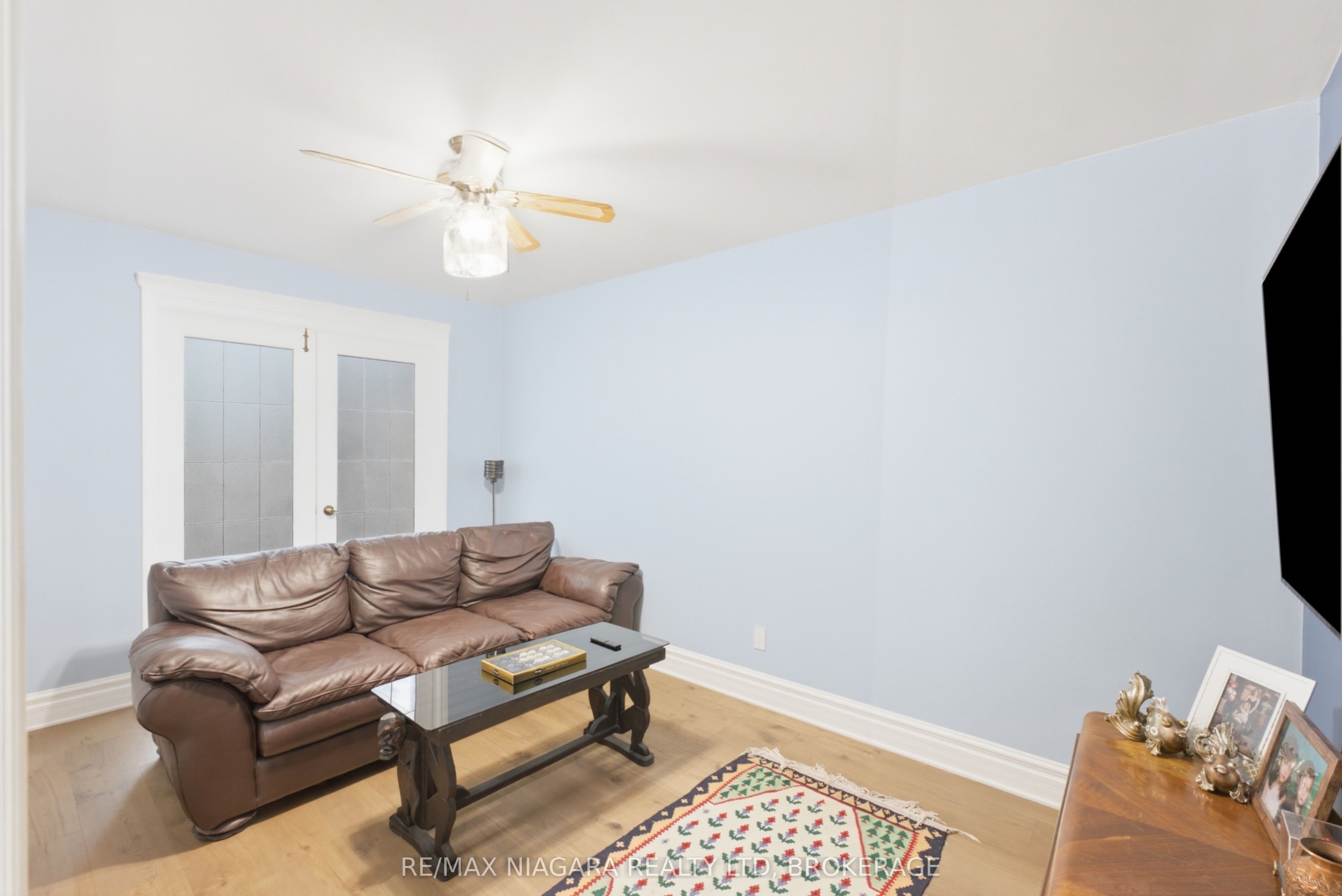 11 Richelieu Drive Property Photo 11