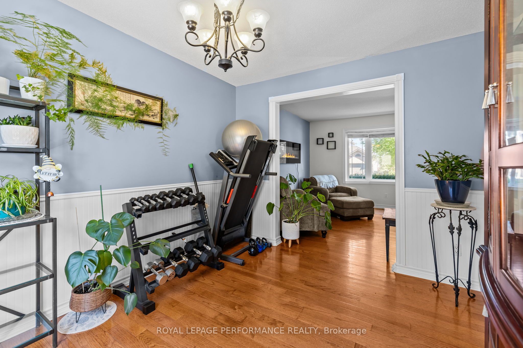 407 Centenaire Street Property Photo 8