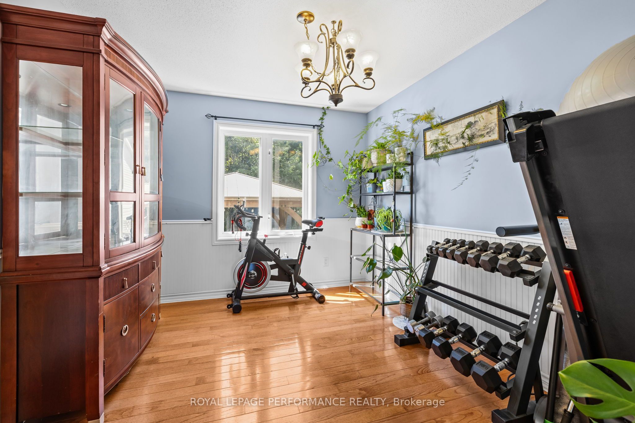 407 Centenaire Street Property Photo 9