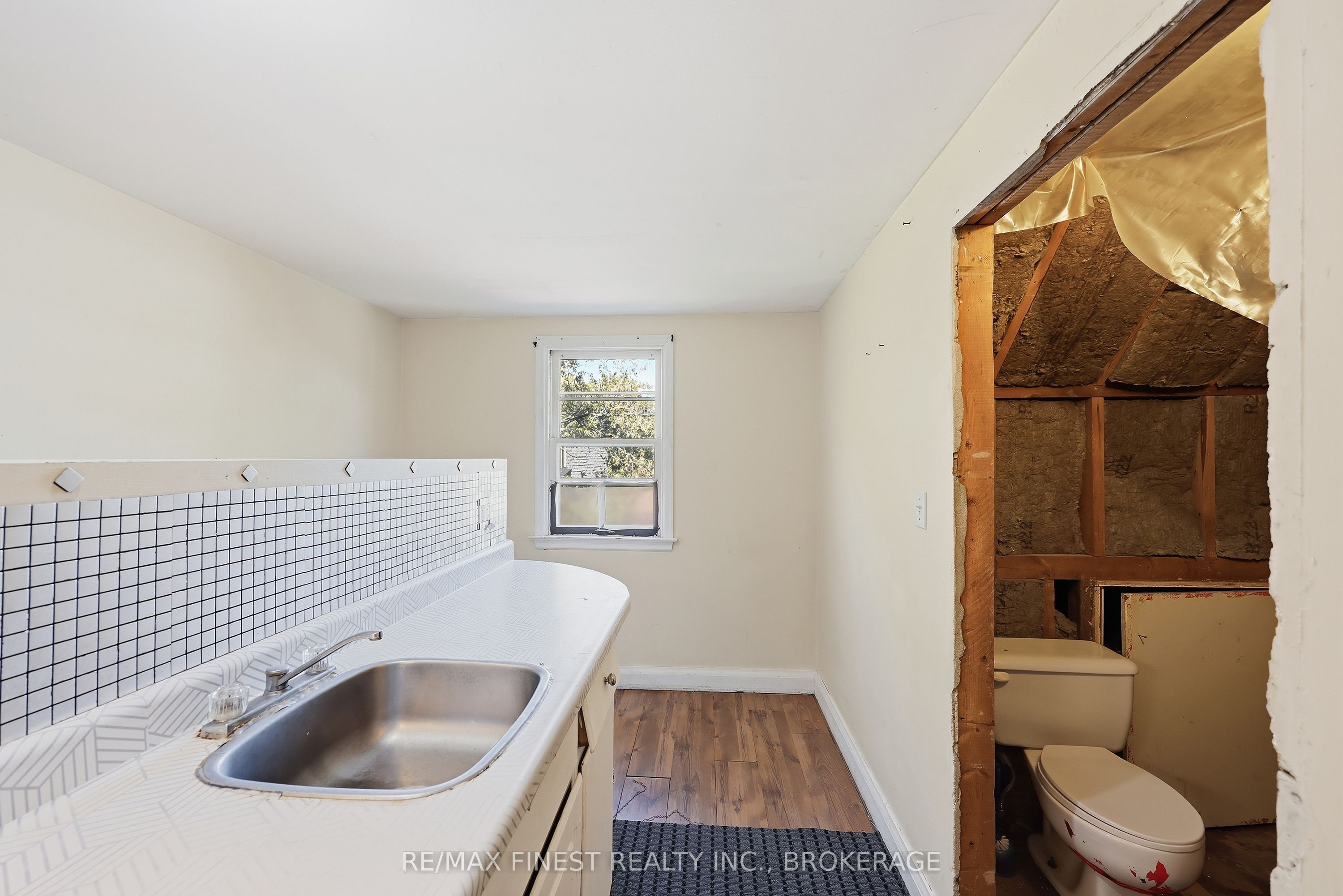 3 John Street Property Photo 22