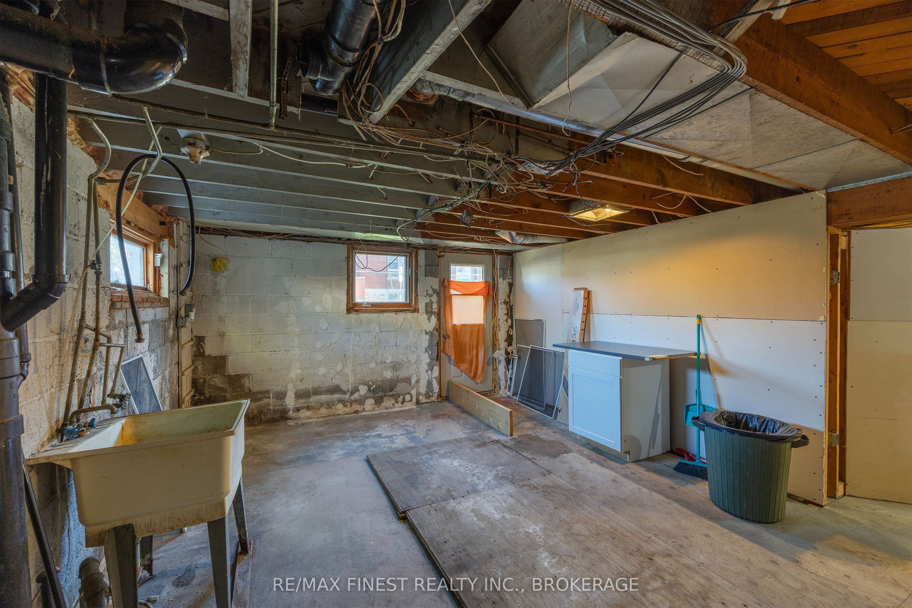 3 John Street Property Photo 29