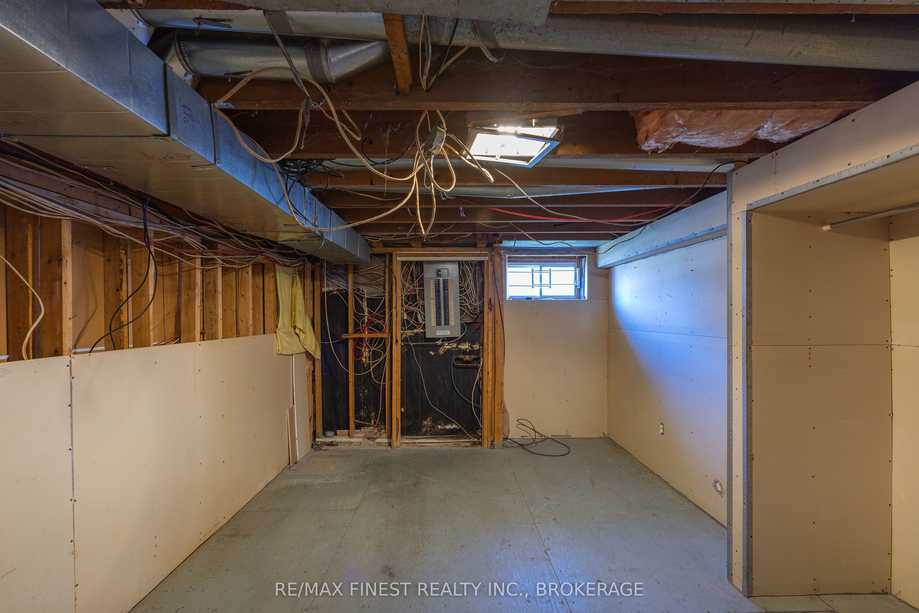 3 John Street Property Photo 31