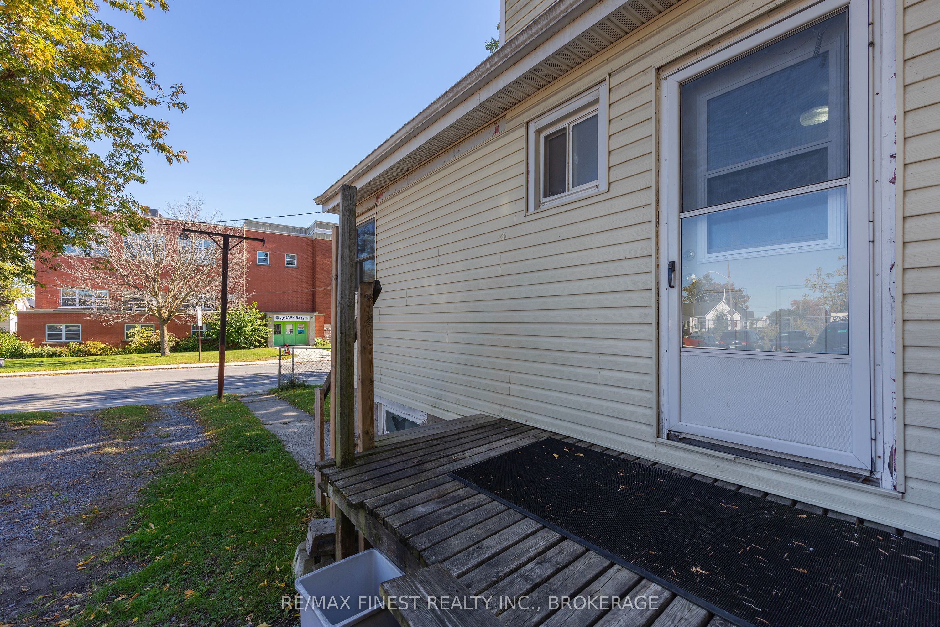 3 John Street Property Photo 34